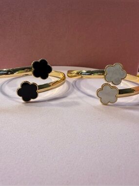 Elegant Clover Cuff Bracelets